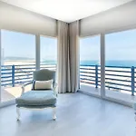 Sea View דירה